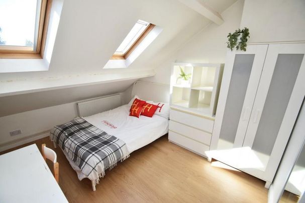 4 bedroom house to rent - Photo 1