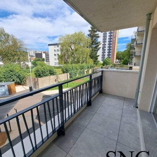 STUDIO NEUF AVEC BALCON ET PARKING - Photo 1