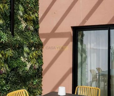 Apartment T5 in Paranhos, Porto - Photo 3