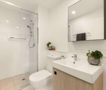 Spacious 2 Bedroom Unit with Parking in Newstead - Photo 6