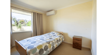 Neat & Accessible 3-Bedroom Home in a Prime Location - Photo 5