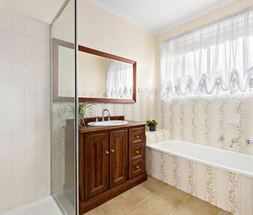 39 Cecelia Drive, Keilor East VIC 3033 - Photo 6