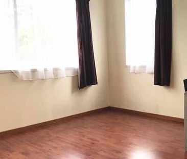 Comfortable and Affordable! - Photo 1