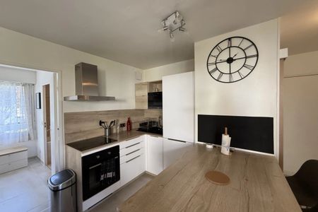 CORNICHE FLEURIE - 2 PIÈCES - TERRASSE - PISCINE - Photo 3