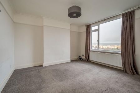 14 Lancedean Road, Belfast, BT6 9QP - Photo 2