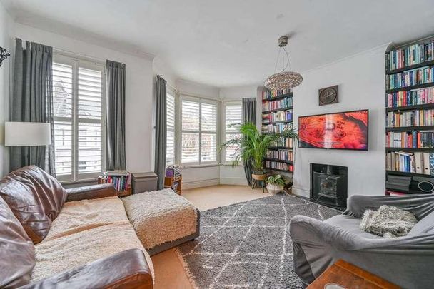 Trefoil Road, Wandsworth Common, SW18 - Photo 1