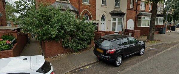 6 Bed Terraced House, Douglas Road, B21 - Photo 1