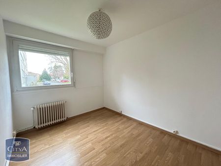 Location Appartement 3 pièces 67m² NIORT 79000 - Photo 3