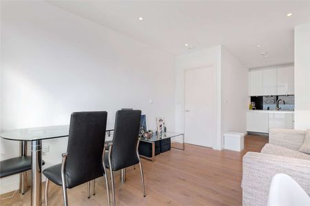 Trematon Building, Trematon Walk, Kings Cross, London, N1 9FN - Photo 2