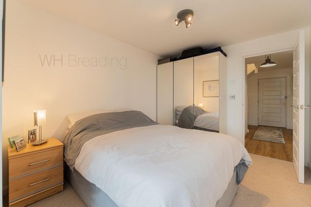 3 bedroom penthouse to rent - Photo 1