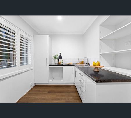 87 Model Farms Rd, Winston Hills, NSW 2153 - Photo 4