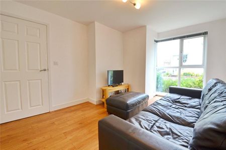 Long Down Avenue, Cheswick Village - Photo 3