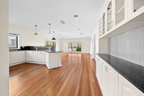 Find yourself on Finniss. - Photo 1