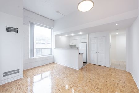 For Lease - 1401 Dupont Street Unit# 222, Toronto, Ontario - Photo 3