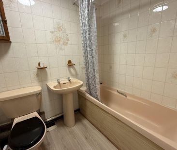 2 bedroom townhouse to rent - Photo 5