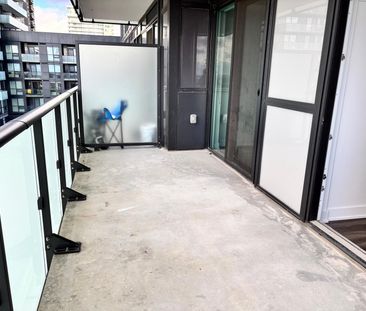 For Lease - 4130 Parkside Village Drive Unit# 802, Mississauga, Ont... - Photo 6