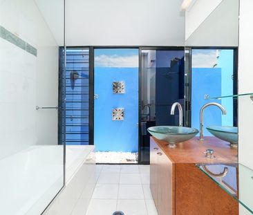 TROPICAL LIFESTYLE AT YOUR DOORSTOP - Photo 6