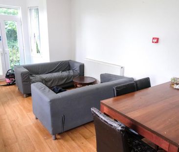 6 bedroom apartment to rent - Photo 1