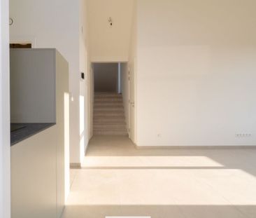 Appartement te huur in Bachte-Maria-Leerne voor € 995 met 1 slaapkamer - Photo 3