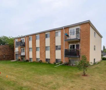 River Heights West | 3415 106 Ave, Edmonton - Photo 1