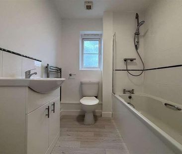 Amherst Place, Ryde, PO33 - Photo 3