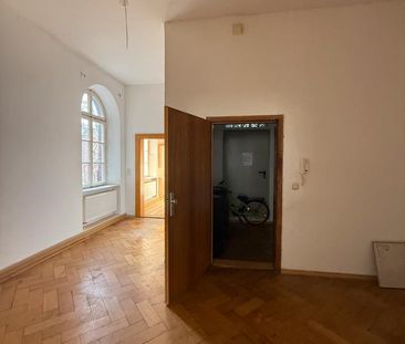 Stilvolle Altbauwohnung / Erstbezug nach Sanierung! - Foto 1