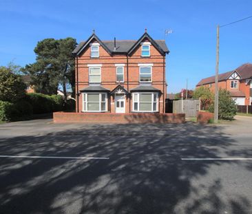 Evesham Road, Astwood Bank, Redditch, B96 6EA - Photo 1