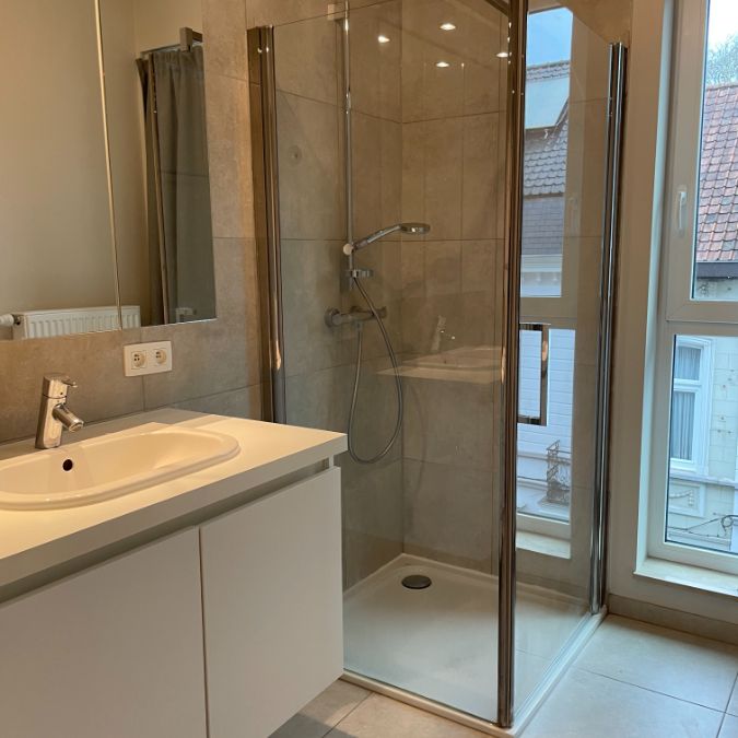 APPARTEMENT - Photo 1