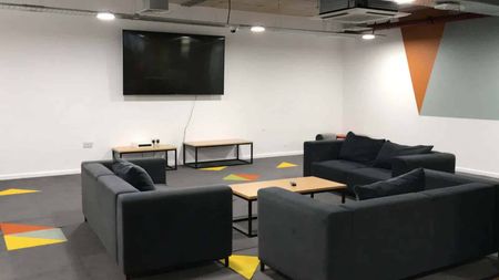 Double Partly Accessible Studio - Photo 2