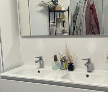 Appartement te huur in Eeklo voor € 965 met 3 slaapkamers - Photo 6