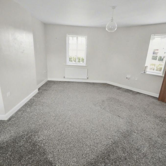 3 bedroom semi-detached house to rent - Photo 1