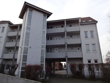 Gut geschnittene 2-Zimmer-Wohnung mit Loggia! - Photo 3