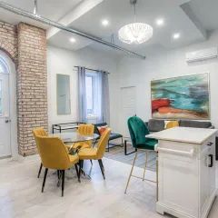 1 room apartment of 84m² in Montreal - Photo 2