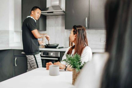 Silver En Suite (Lower Floors) - Photo 5