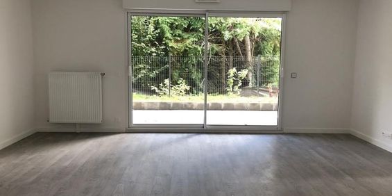 Location Appartement 4 pièces 88m² LE MESNIL ESNARD 76240 - Photo 3