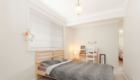 Ideally Positioned in a Quiet, Convenient Setting - Photo 3