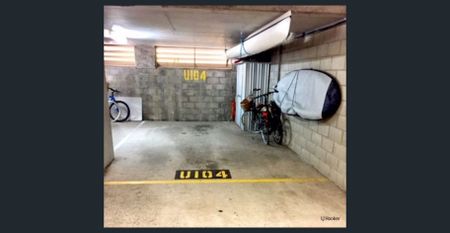 RENOVATED FURNISHED BEACHFRONT APARTMENT WITH POOL - Photo 5