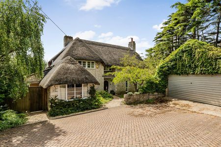 Plaisters Lane, Sutton Poyntz, Weymouth, DT3, Weymouth - Photo 4