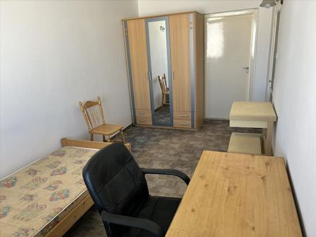 Kiadó jó állapotú panel lakás - Debrecen - Fotó 4