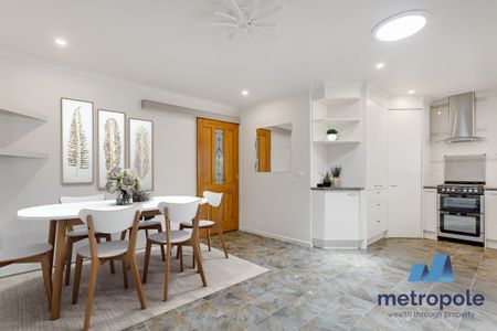 3 Allied Drive, CARRUM DOWNS, VIC - Photo 4