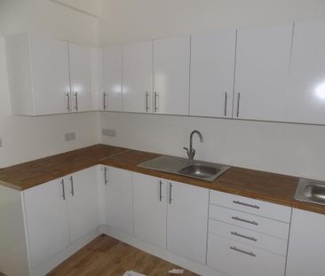 1 bedroom property to rent - Photo 2