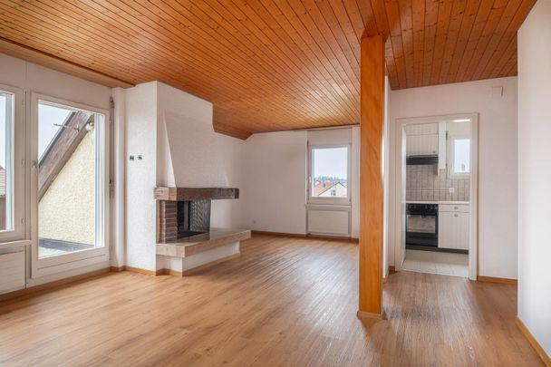 Charmante 2.5-Zimmer-Attika-Wohnung in Brüttisellen zu vermieten / ... - Photo 1