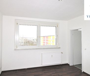 Herein spaziert… Renovierte 2 Zimmer in 4 Etage, ab sofort zu vermi... - Foto 2