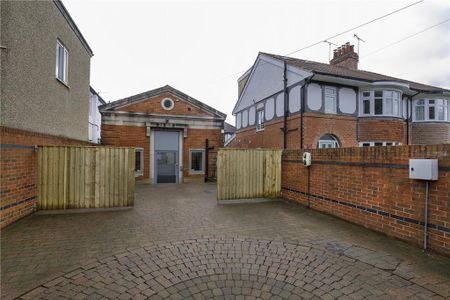 2 bedroom detached house to rent - Photo 5