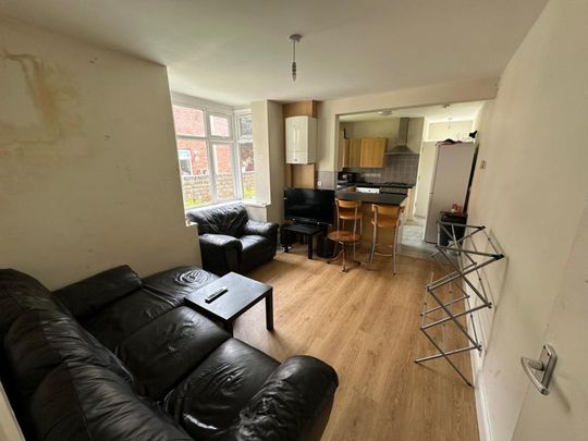 Alma Road, Southampton - Photo 1