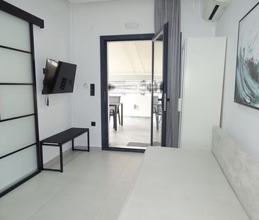 APARTMENT 48 SQ.M. FURNISHED RENOVATED AND IN A CENTRAL POINT IN LO... - Photo 4