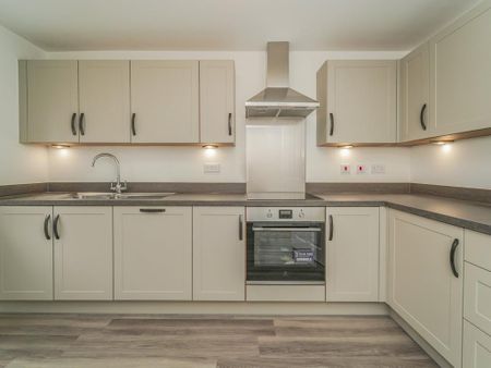 3 bedroom semi-detached house to rent - Photo 3