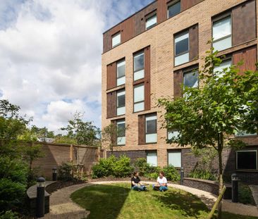 Silver Ensuite - Photo 5