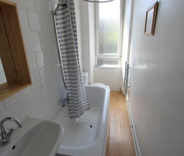 1 Bedroom Property To Rent - Photo 5