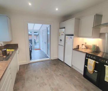 7 bedroom detached house to rent - Photo 6